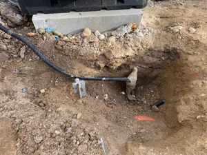 Korrosionsschutzbinde anlegen als Schutz vor Feuchtigkeit